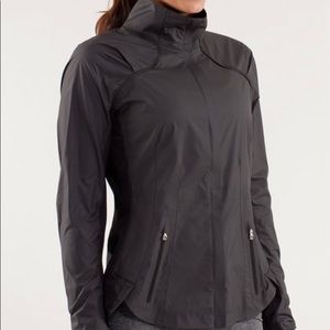 Lululemon Athletica - RUN Essentials jacket